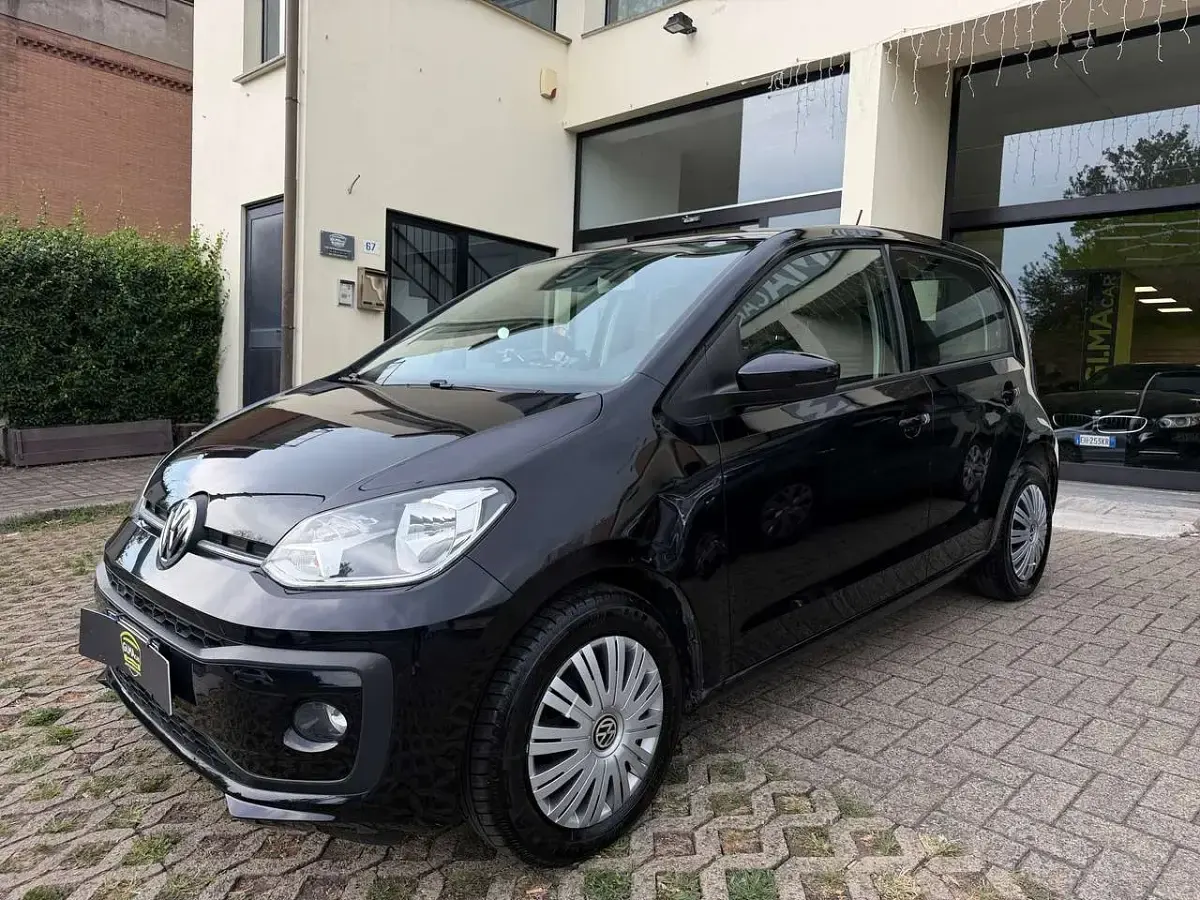 Usata VW up! Move 60 CV (44 kW) 2018 Nero Utilitaria