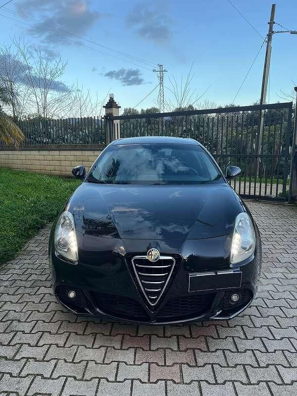 Usata Alfa Romeo Giulietta Exclusive 105 CV (77 kW) 2011 Berlina