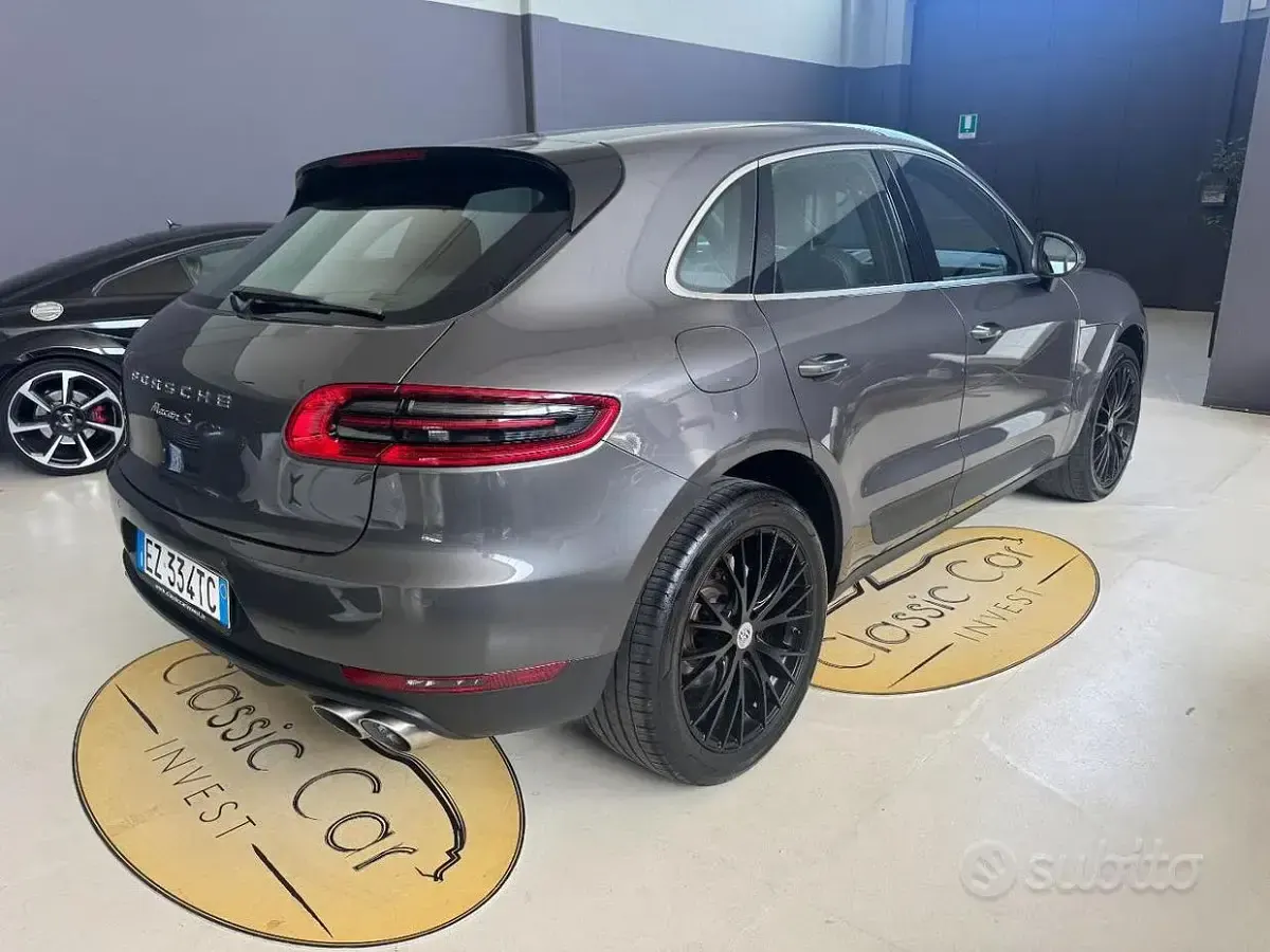 Usata Porsche Macan 250 CV (183 kW) 2015 Grigio antracite SUV