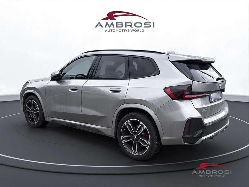 Usata BMW X1 M Sport 163 CV (119 kW) 2025 Alpin white pastello SUV