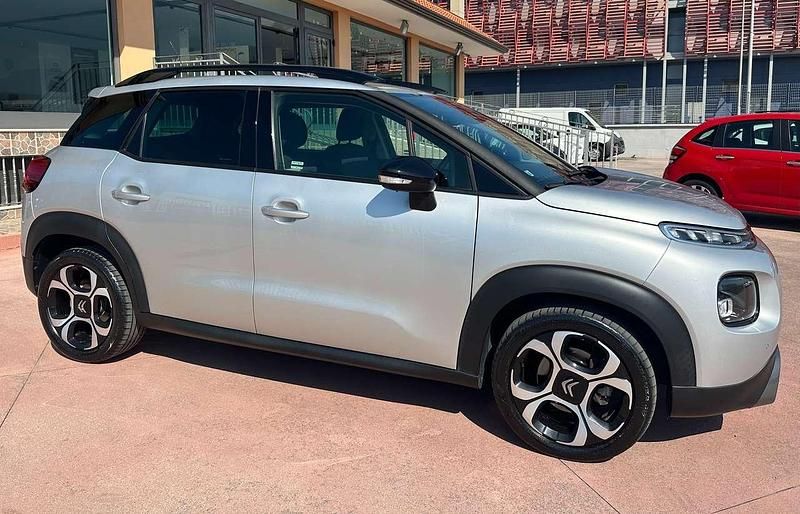 Usado Citroën C3 Aircross Shine 120 HP (88 kW) 2019 Cinzento SUV