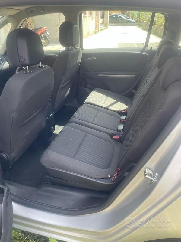 Usata Opel Zafira 136 CV (100 kW) 2014 Monovolume