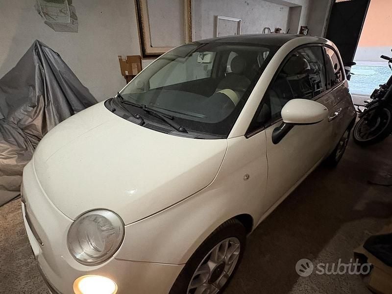 Bianco Usata 2009 Fiat 500 Due volumi | 5499 € (Cara) - Immagine 1/4