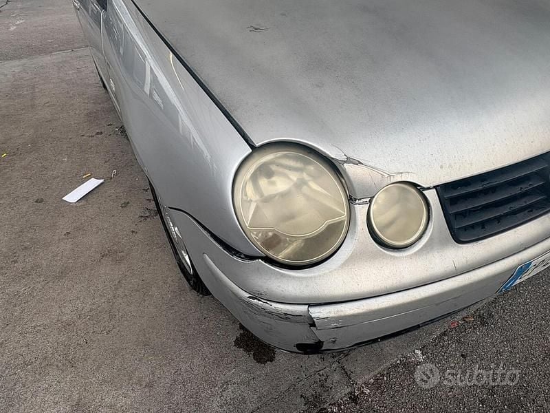 Usata VW Polo 75 CV (55 kW) 2004 Grigio Utilitaria