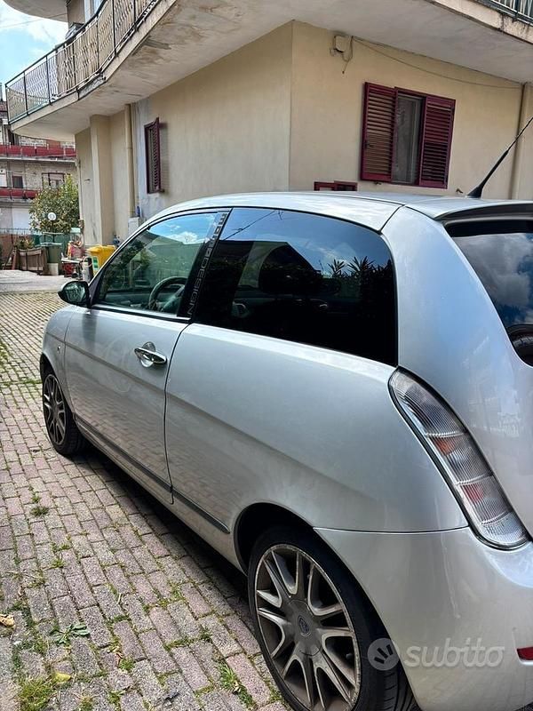 Usata Lancia Ypsilon 2008 Grigio Utilitaria