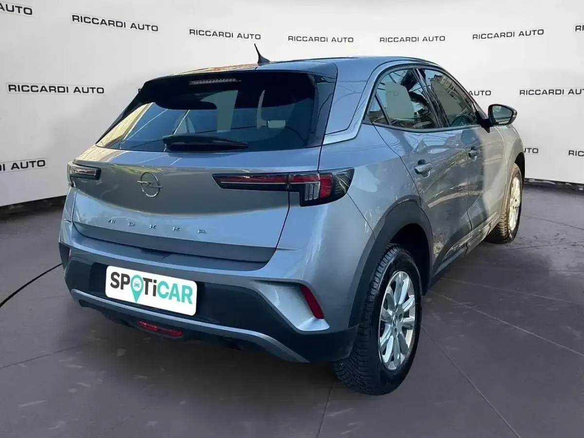 Usata Opel Mokka Edition 101 CV (74 kW) 2023 Grigio SUV