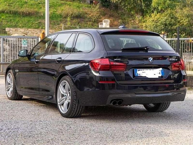 Usata BMW 520 M Sport 190 CV (139 kW) 2017 Blu/azzurro Station wagon