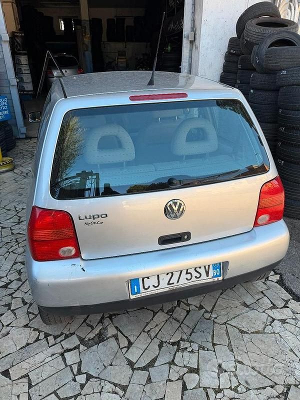 Usata VW Lupo 50 CV (36 kW) 2003 Utilitaria