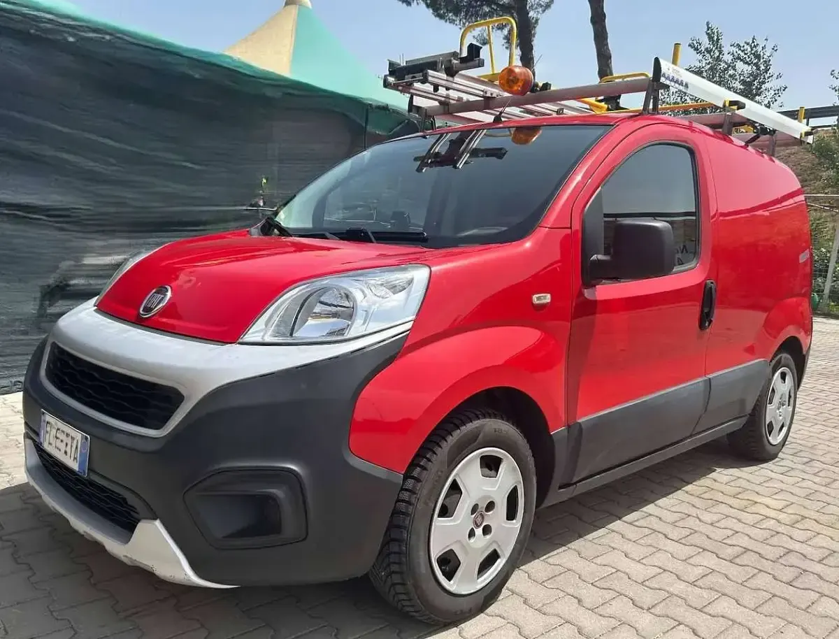 Usata Fiat Fiorino 95 CV (69 kW) 2017 Bianco Monovolume