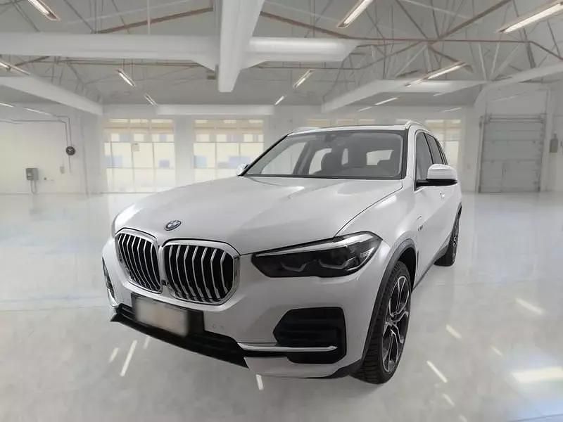Bianco Usata 2023 BMW X5 SUV | 46.500 € (Ottimo prezzo) - Immagine 1/4