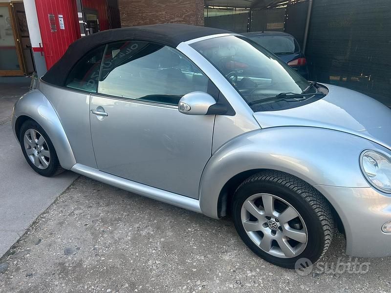 Usata VW New Beetle 2003 Utilitaria