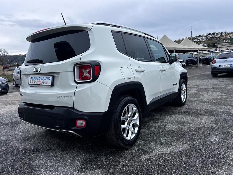 Usata Jeep Renegade Longitude 120 CV (88 kW) 2015 Alpine white SUV
