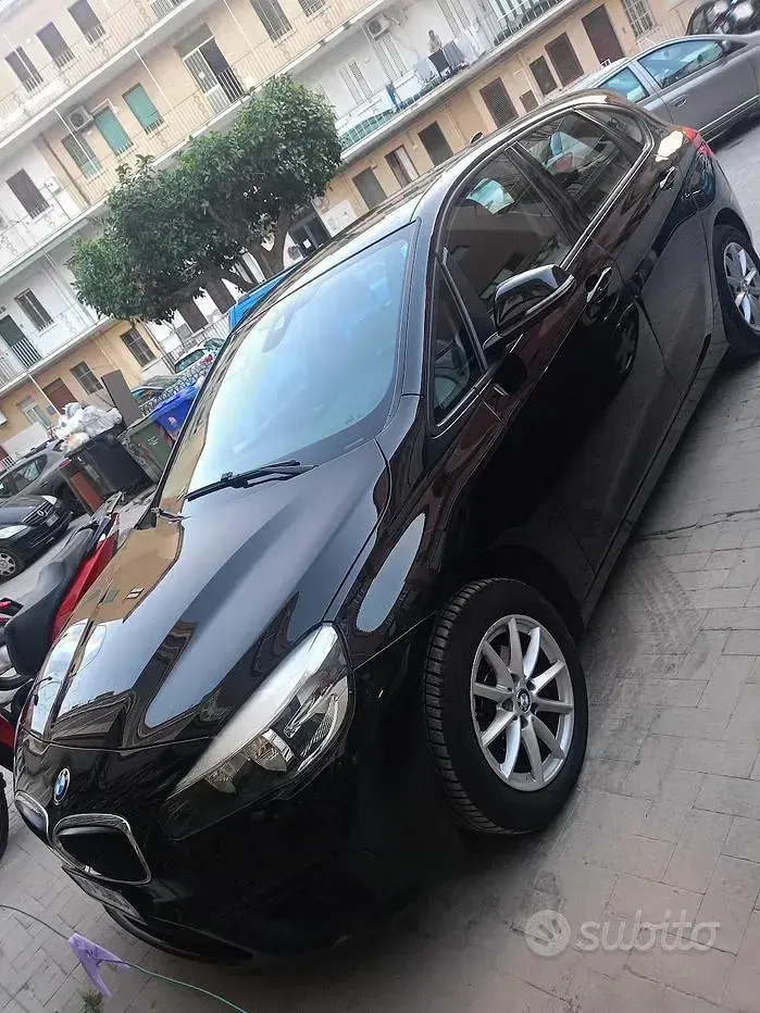 Usata BMW 216 Comfort Edition 116 CV (85 kW) 2016 Nero Station wagon