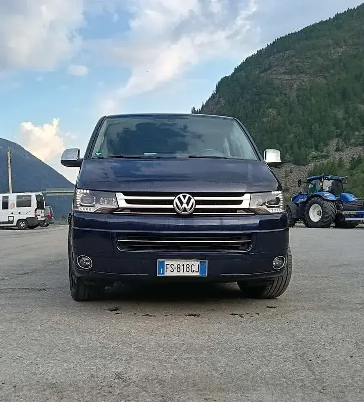 Usata VW Multivan Highline 179 CV (131 kW) 2013 Monovolume