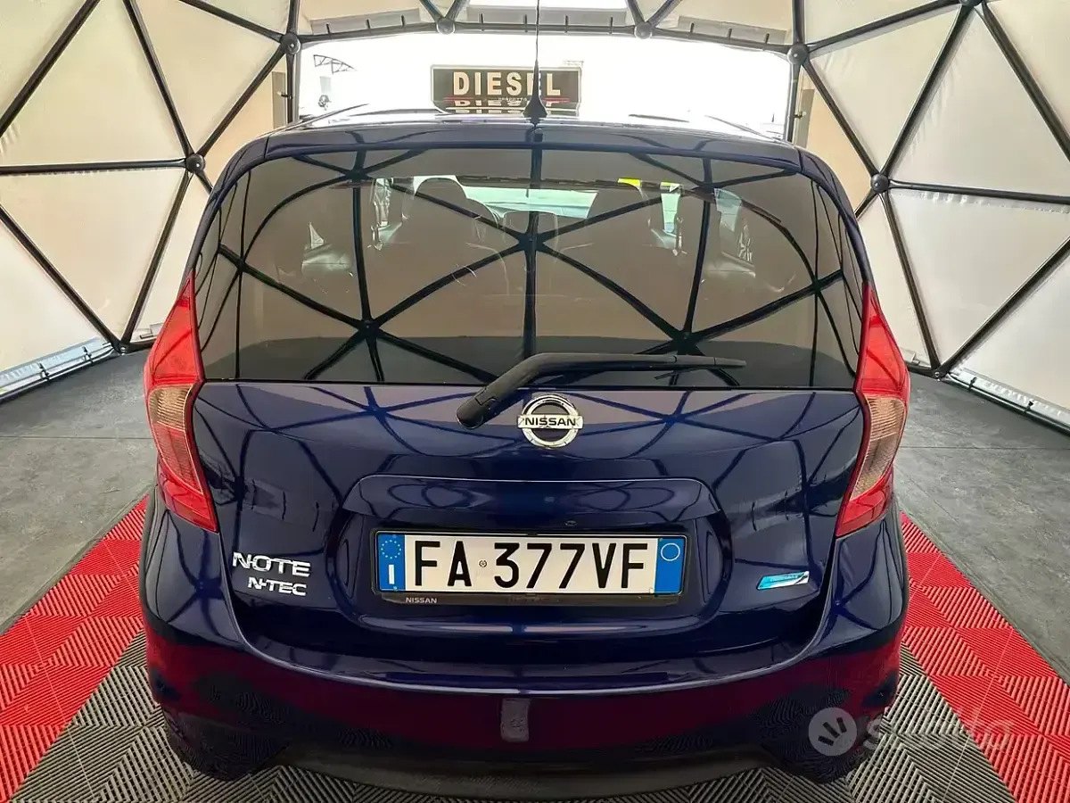 Usata Nissan Note Tekna 90 CV (66 kW) 2015 Bluazzurro Utilitaria