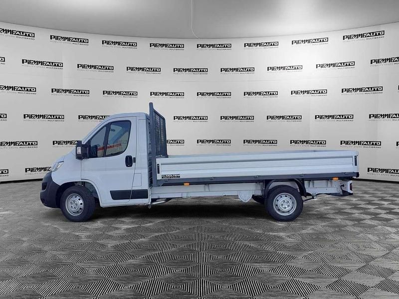 Usata Opel Movano 165 CV (121 kW) 2024 Bianco Furgone