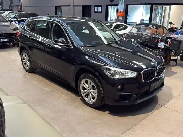 Usata BMW X1 150 CV (110 kW) 2016 Nero metallizzato SUV