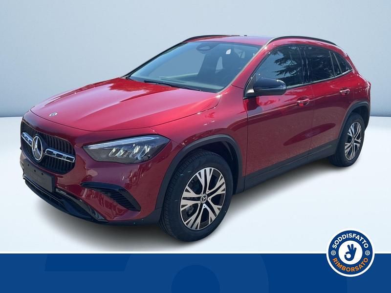 Grigio metallizzato Usata 2024 Mercedes GLA200 Advanced SUV | 43.400 € (Buon prezzo) - Immagine 1/3