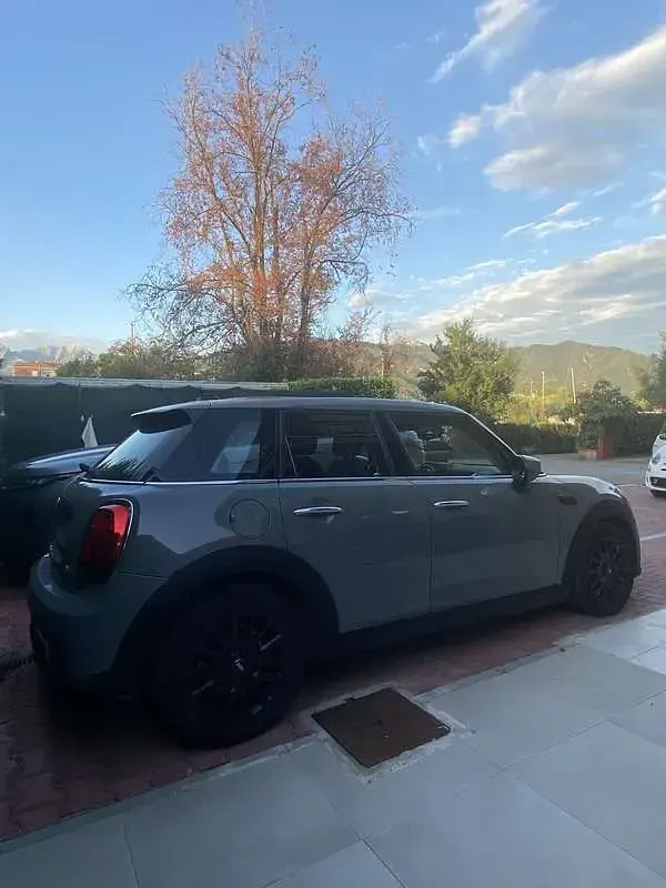 Usata Mini ONE Classic 75 CV (55 kW) 2021 Utilitaria