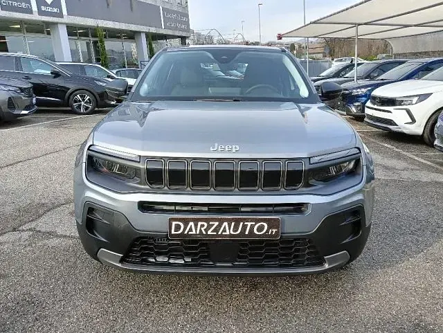 Nuova Jeep Avenger Longitude 101 CV (74 kW) 2026 Grigio graffite metallizzato SUV
