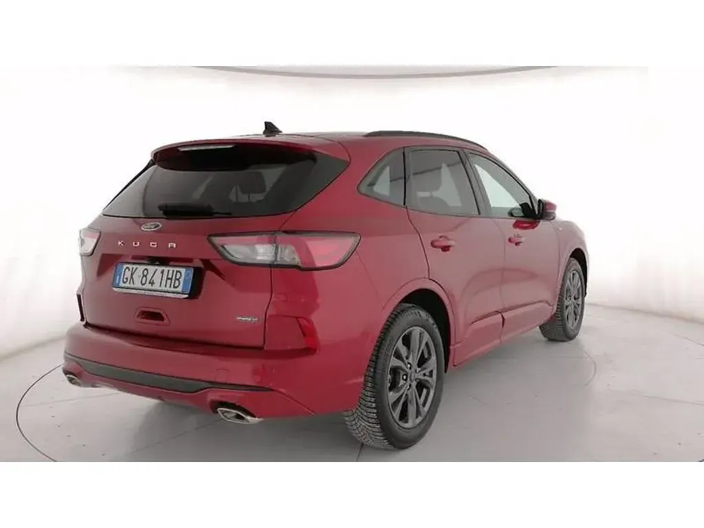 Usata Ford Kuga ST-Line X 190 CV (139 kW) 2022 Lucid red (metallizzato) SUV