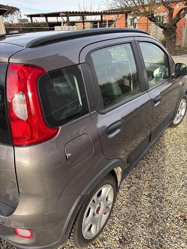 Usata Fiat Panda City Life 69 CV (50 kW) 2022 Marrone Utilitaria