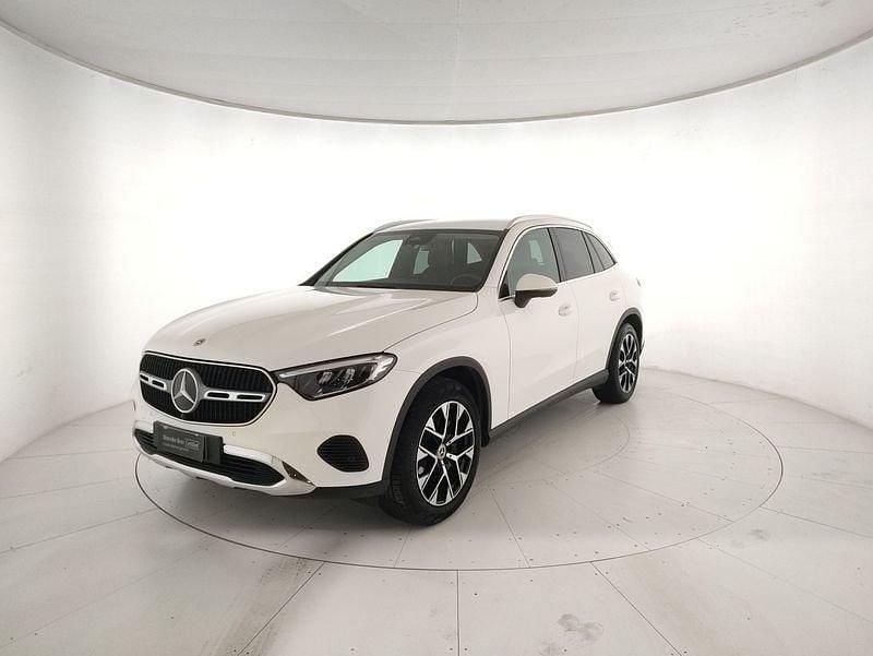 Usata Mercedes GLC200 Advanced 204 CV (150 kW) 2023 Bianco SUV