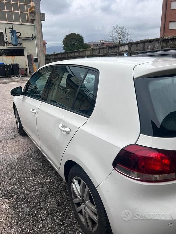 Usata VW Golf VI 2011 Bianco Utilitaria