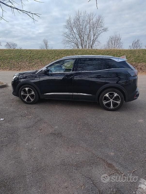 Usata Peugeot 3008 131 CV (96 kW) 2020 Nero SUV