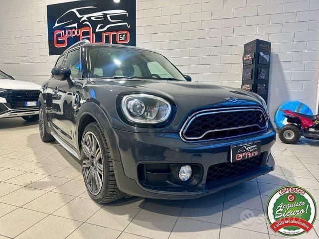 Usata Mini Cooper SD Countryman Hype 190 CV (139 kW) 2017 Grigio SUV