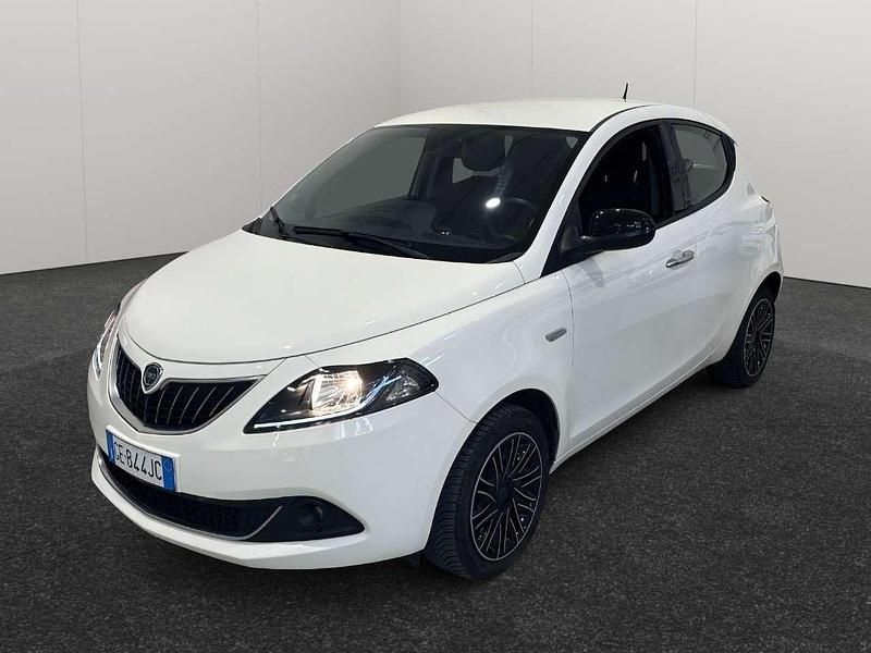 Bianco Usata 2021 Lancia Ypsilon Silver Due volumi | 10.700 € (Buon prezzo) - Immagine 1/4