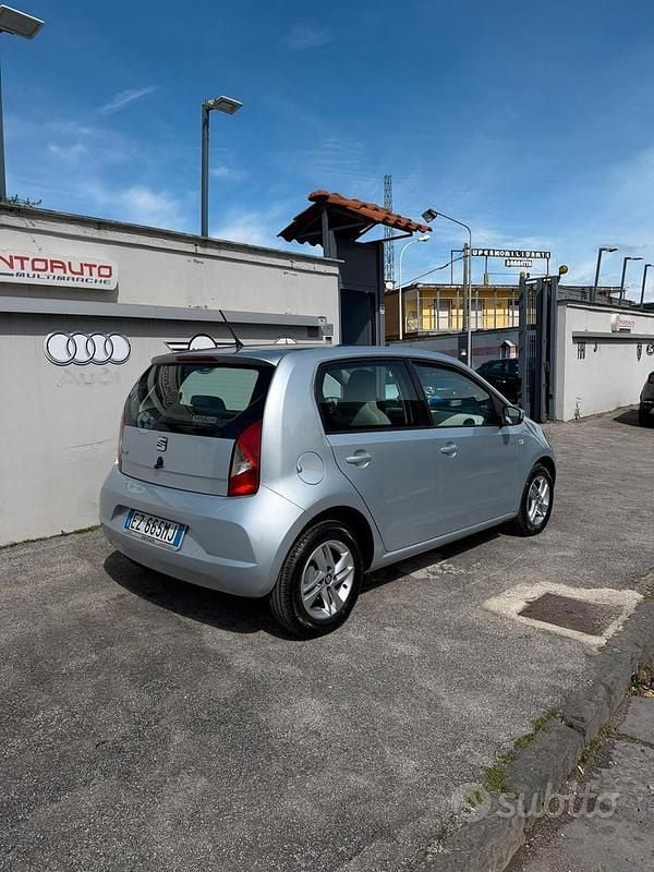 Usata Seat Mii Chic 60 CV (44 kW) 2015 Grigio Utilitaria