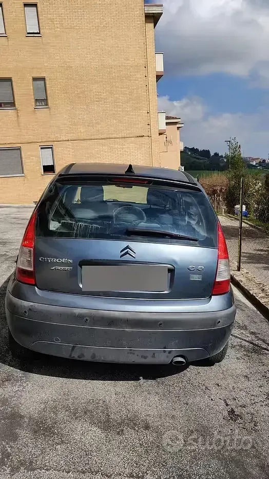 Usata Citroën C3 73 CV (53 kW) 2007 Grigio Berlina