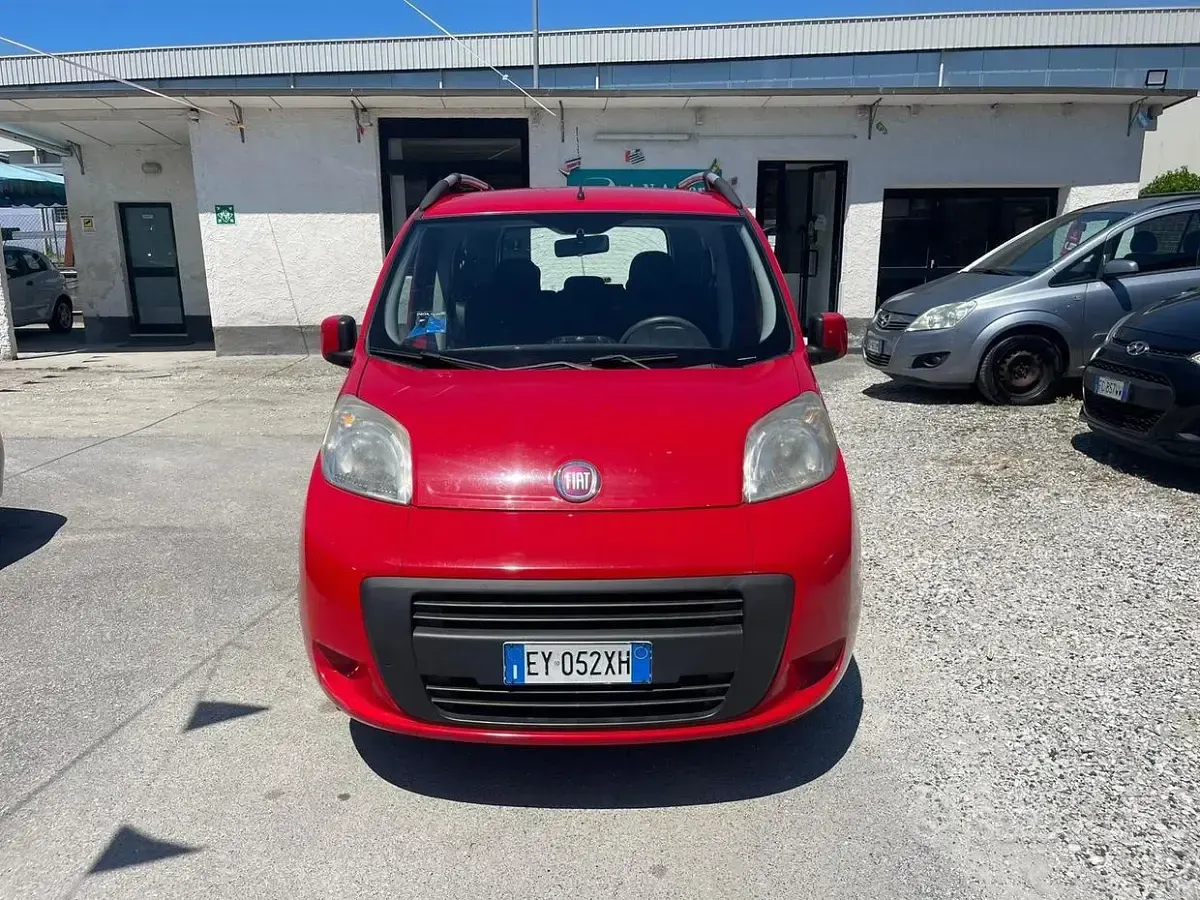 Usata Fiat Qubo Dynamic 77 CV (56 kW) 2015 Rosso Monovolume