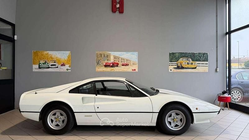 Usata Ferrari 308 250 CV (183 kW) 1977 Bianco Coupé