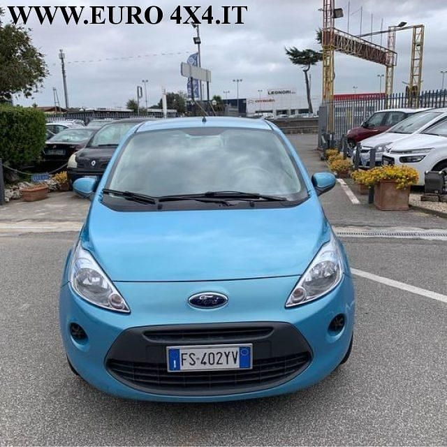 Usata Ford Ka Titanium 75 CV (55 kW) 2009 Azzurro metallizzato Utilitaria