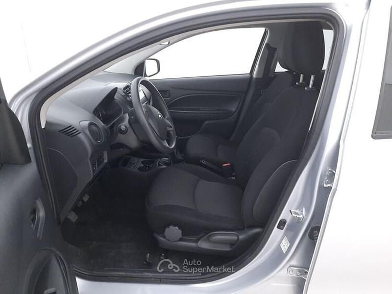 Usata Mitsubishi Space Star 71 CV (52 kW) 2022 Argento Utilitaria