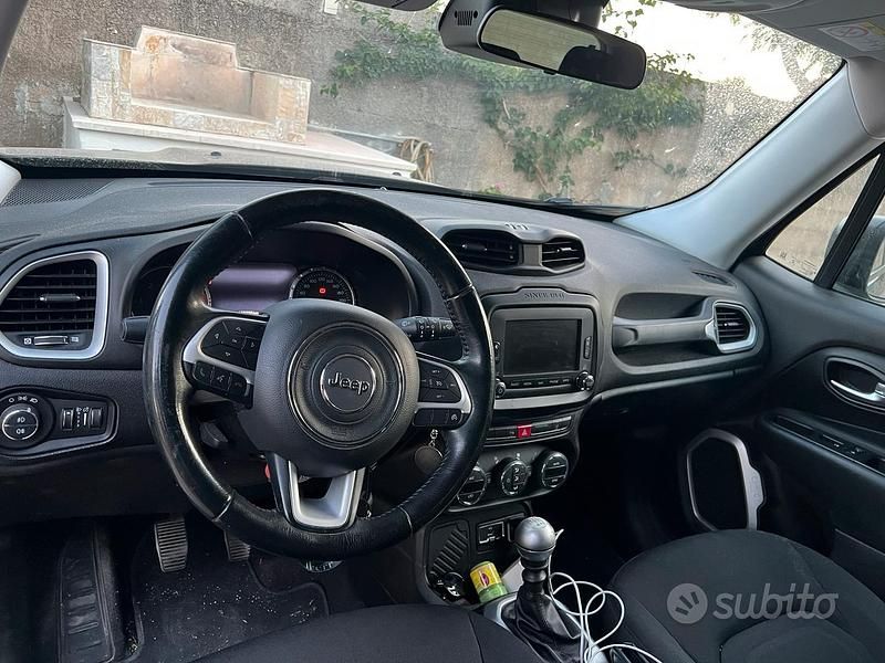 Usata Jeep Renegade 120 CV (88 kW) 2017 Nero SUV