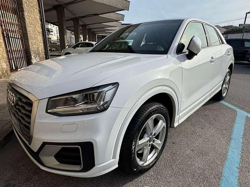 Usata Audi Q2 Admired 116 CV (85 kW) 2018 Bianco SUV