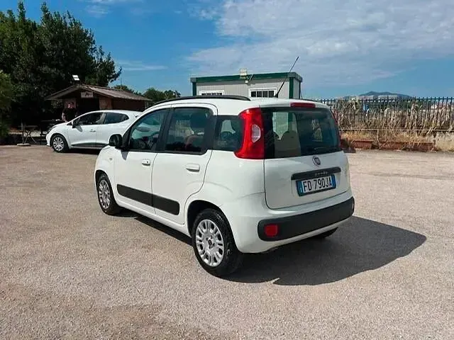 Usata Fiat Panda Lounge 80 CV (58 kW) 2016 Bianco Utilitaria