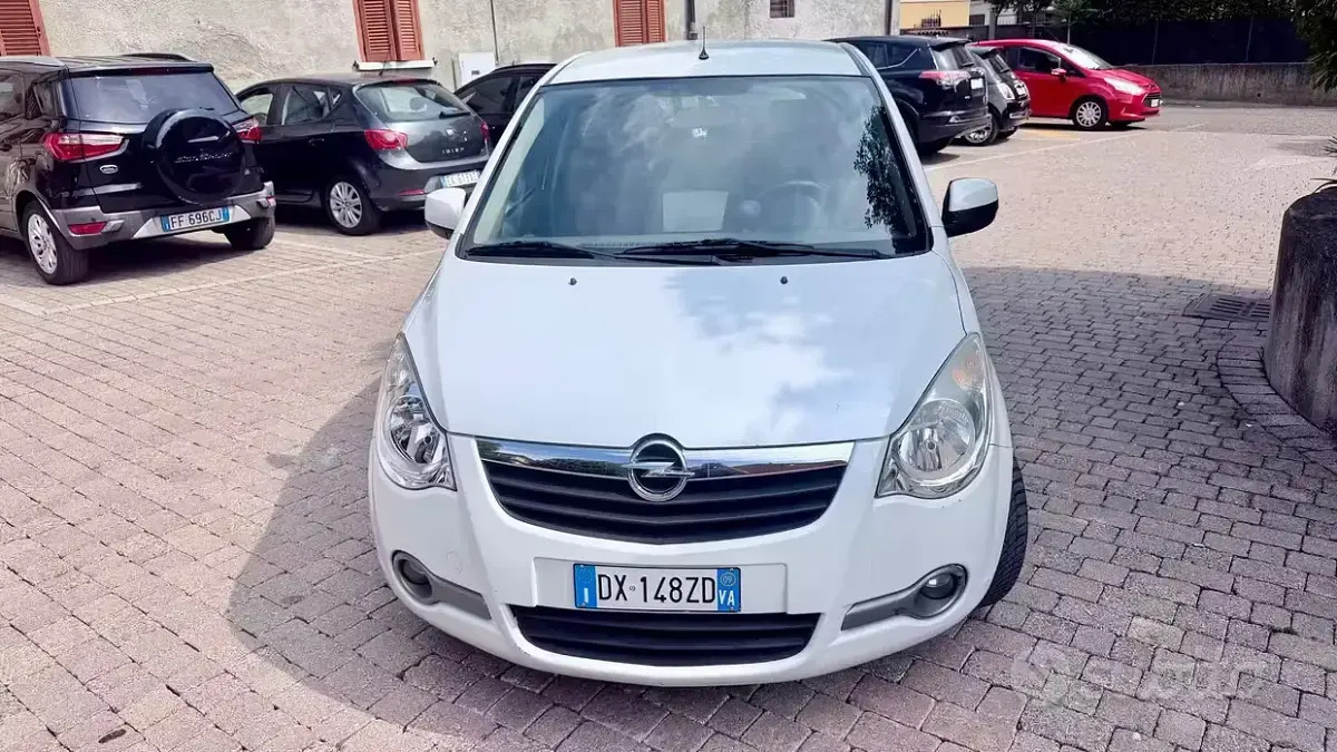 Usata Opel Agila Enjoy 86 CV (63 kW) 2009 Bianco Utilitaria