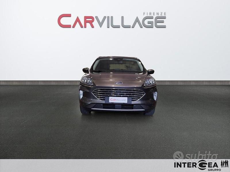 Usata Ford Kuga Titanium X 120 CV (88 kW) 2023 Grigio SUV