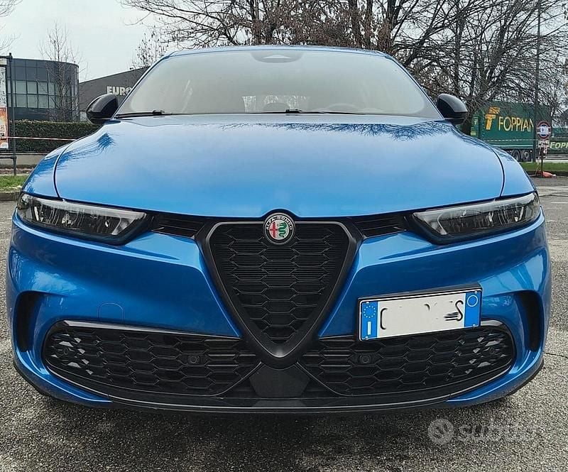 Usata Alfa Romeo Tonale Sprint 131 CV (96 kW) 2023 Blu SUV