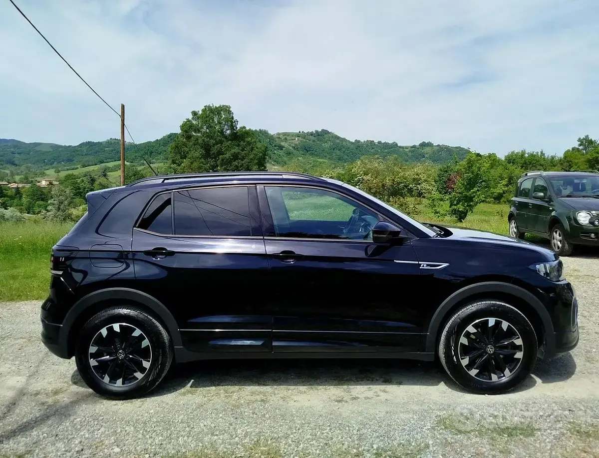 Usata VW T-Cross 95 CV (69 kW) 2023 Nero SUV