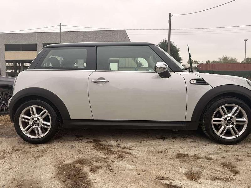 Usata Mini Cooper 122 CV (89 kW) 2011 Utilitaria
