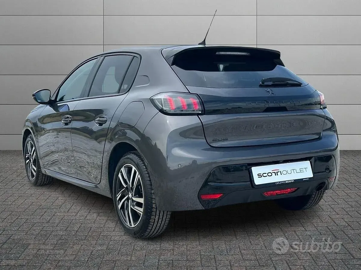 Usata Peugeot 208 Active 75 CV (55 kW) 2023 Grigio Utilitaria
