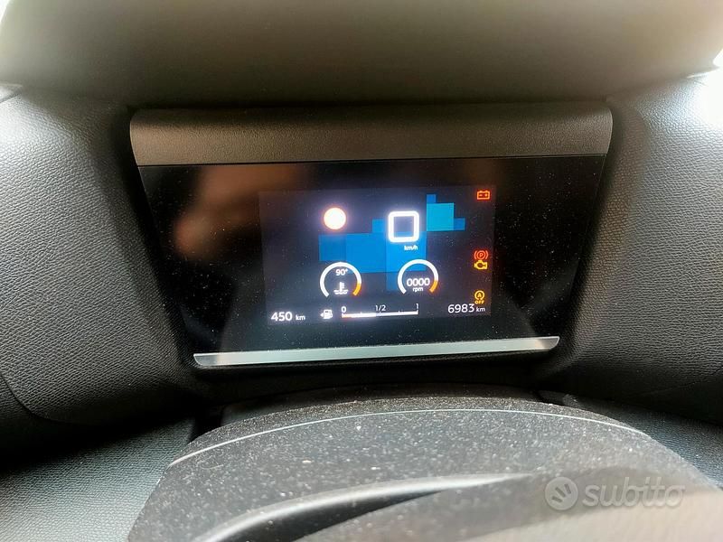 Usata Citroën C4 131 CV (96 kW) 2024 Nero SUV