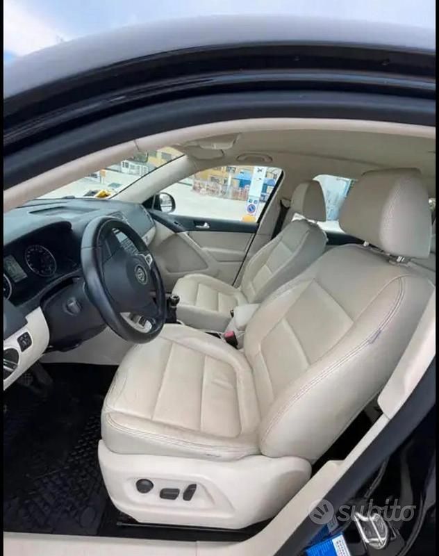 Usata VW Tiguan Trendline 150 CV (110 kW) 2011 Nero SUV