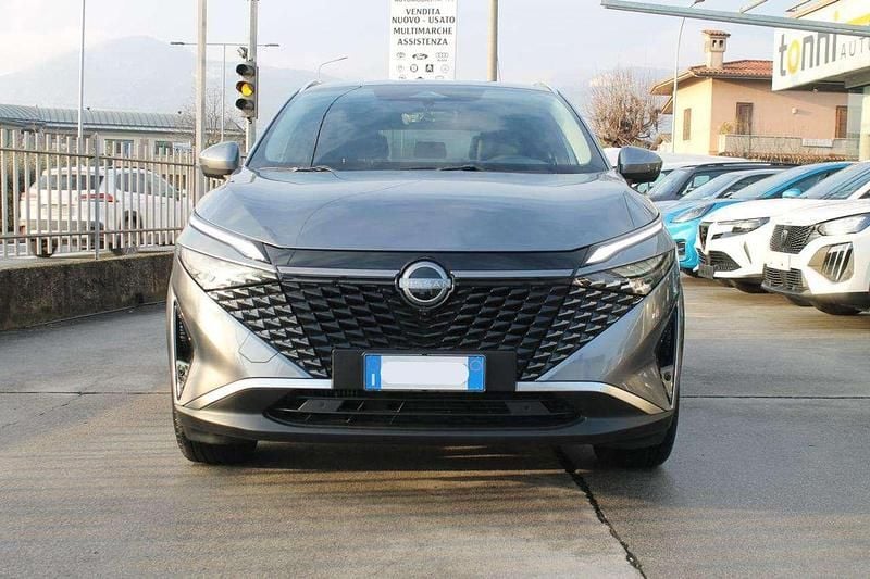 Usata Nissan Qashqai N-Connecta 140 CV (102 kW) 2025 Dark metal grey metallizzato SUV