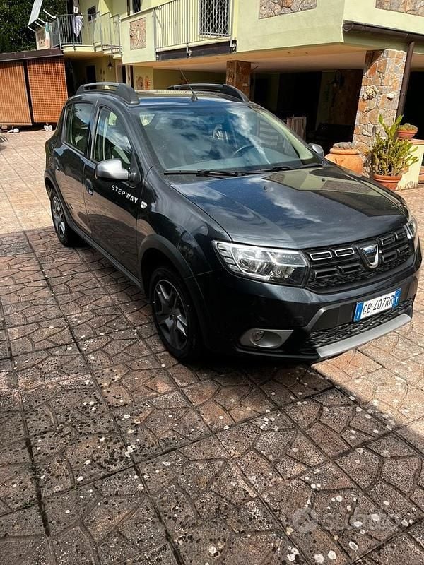 Usata Dacia Sandero 101 CV (74 kW) 2021 Grigio Utilitaria